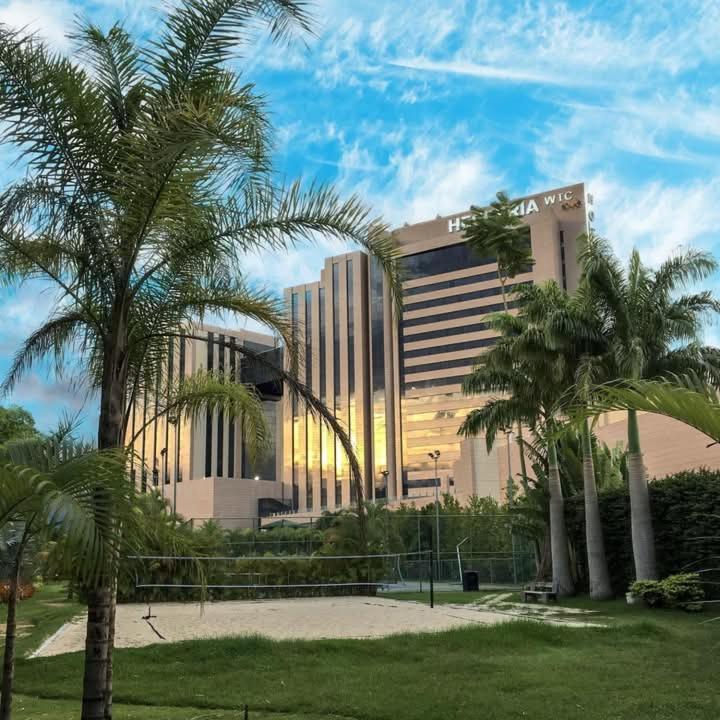 ホテル Hesperia Wtc バレンシア エクステリア 写真