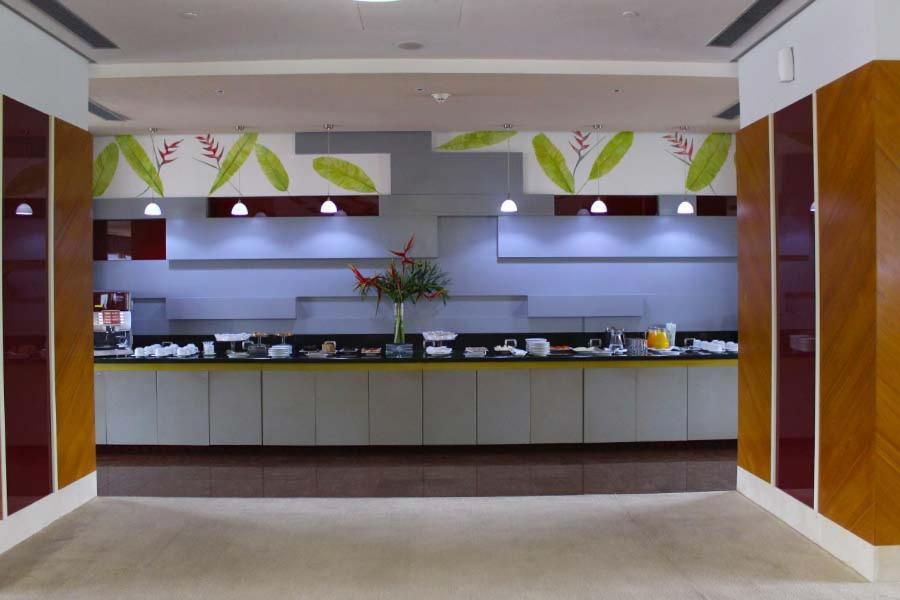 ホテル Hesperia Wtc バレンシア エクステリア 写真